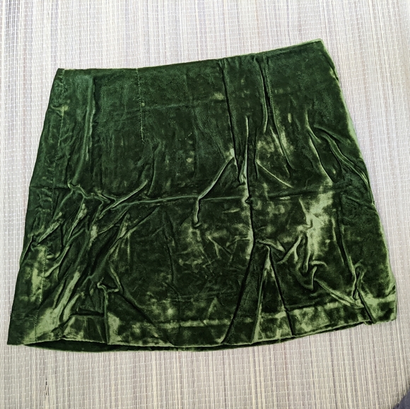 Y2K mini mini skirt Talula Babaton size 6/28w Green Crushed Velvet - Picture 2 of 6
